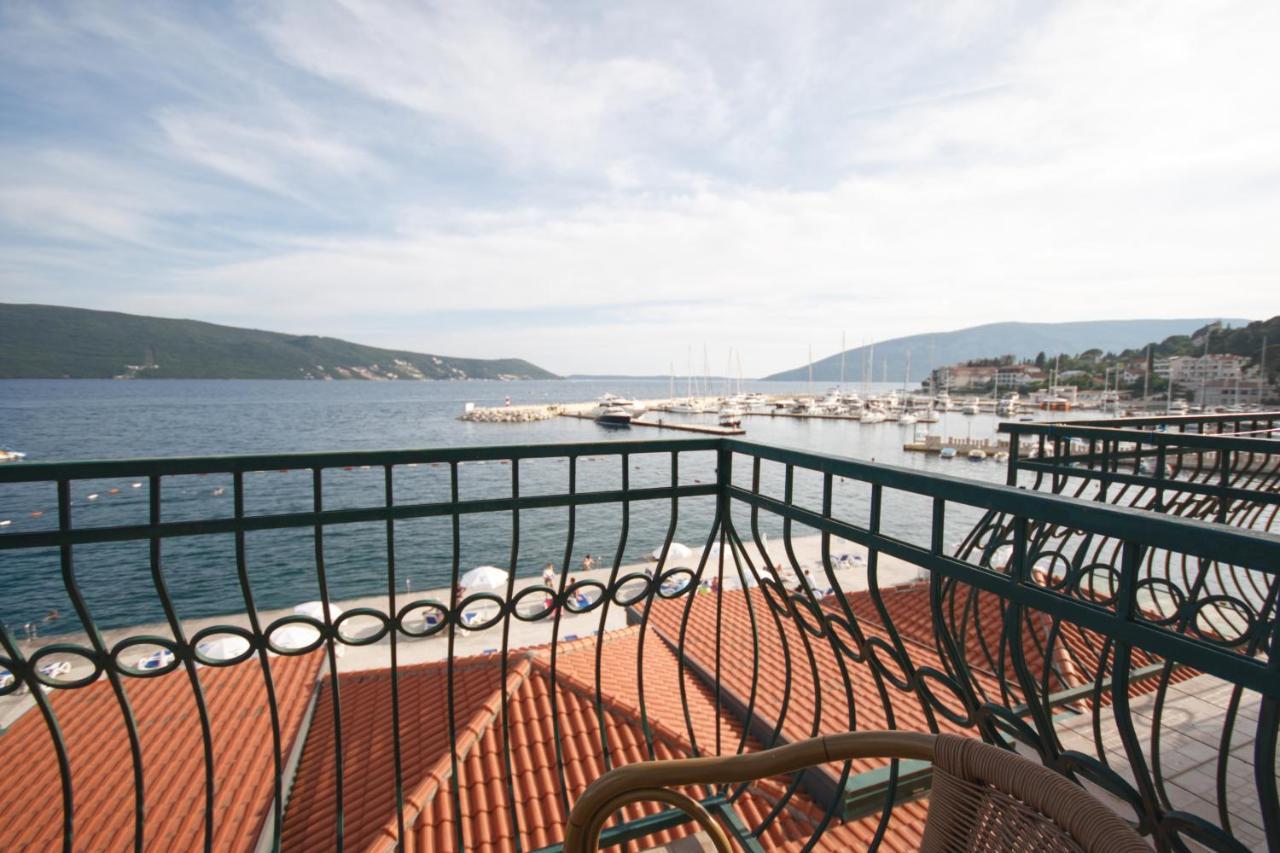 Hotel Rr Herceg Novi Exteriér fotografie
