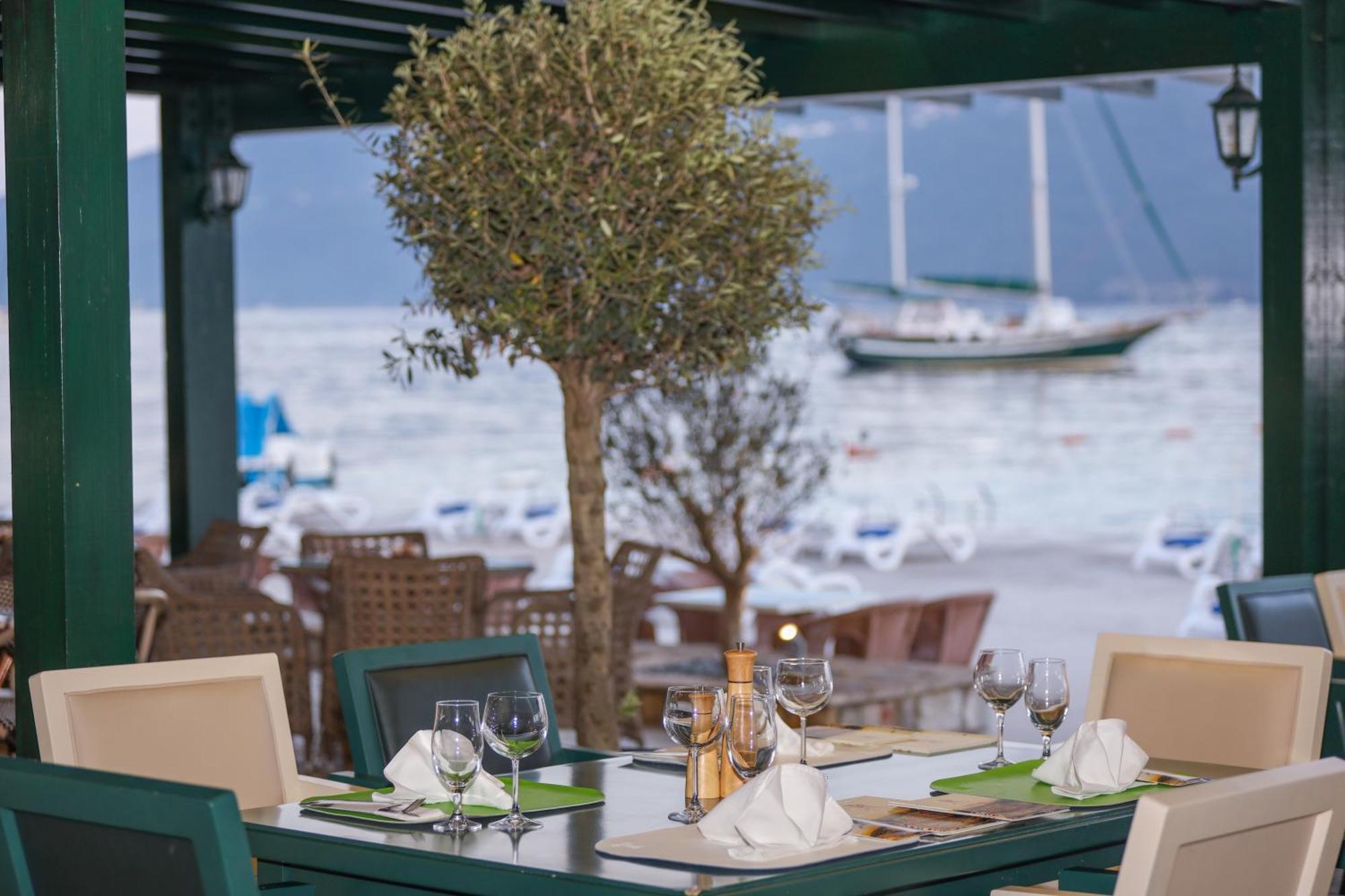 Hotel Rr Herceg Novi Exteriér fotografie