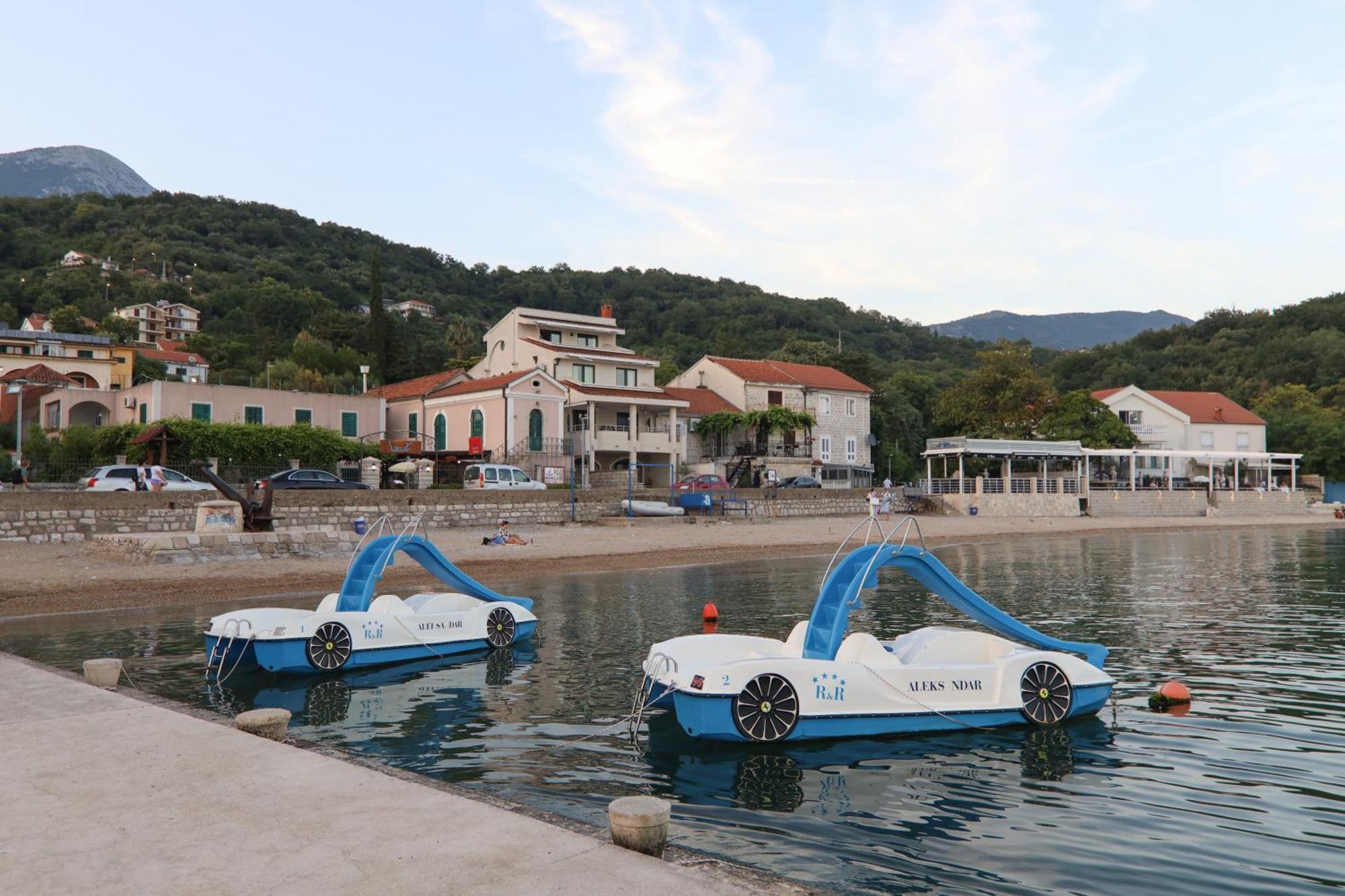 Hotel Rr Herceg Novi Exteriér fotografie
